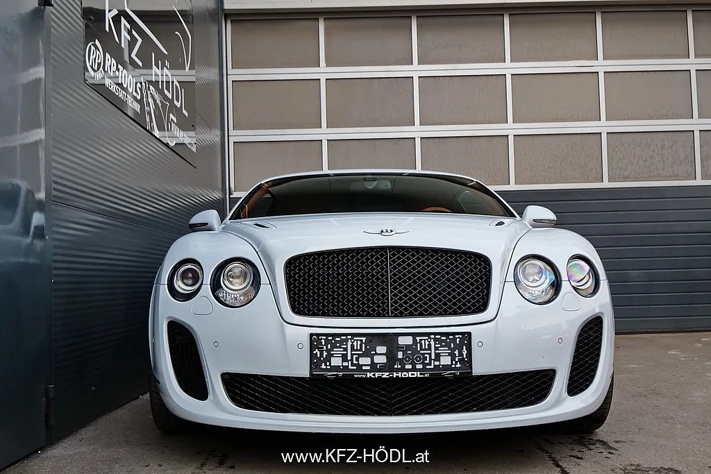 Bentley Continental Supersport Image 3